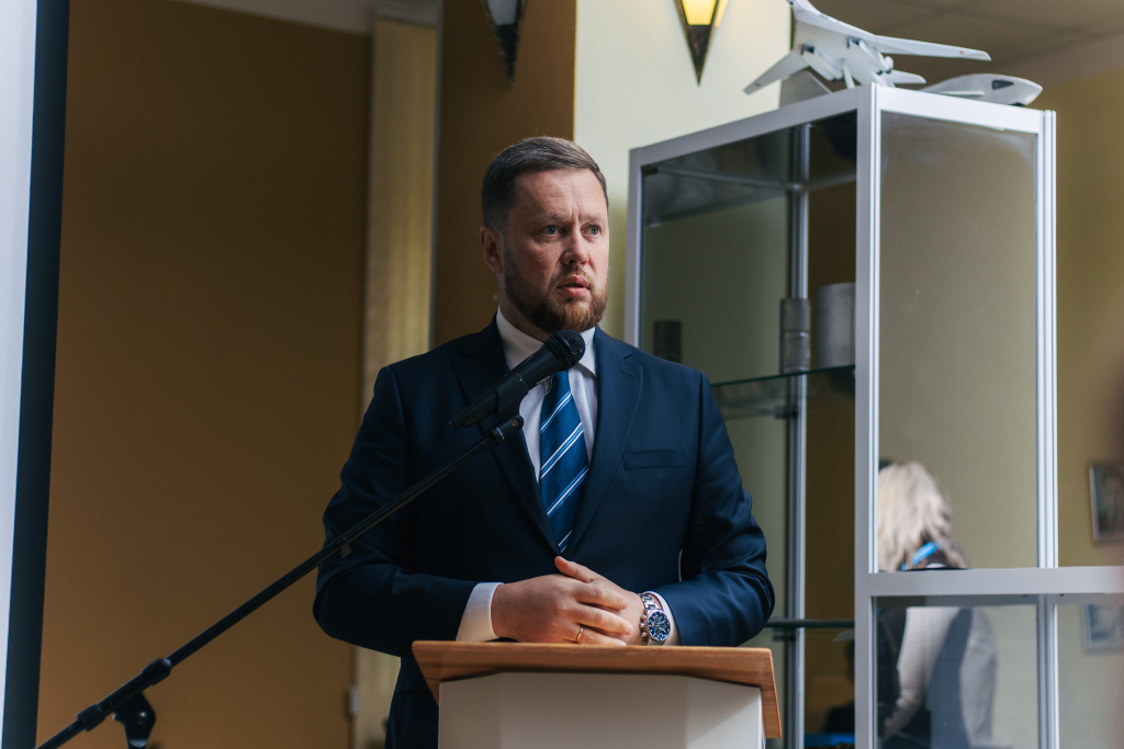 глава Ржевского муниципального округа Роман Крылов