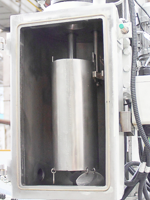 Механизм загрузки установки «ВИП-НК-Р-300» для изготовления отливок с направленной структурой из жаропрочных и других сплавов