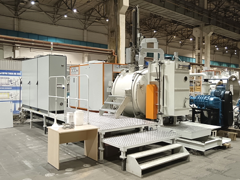 Вакуумная плавильная установка «ВИП-НК-П» для изготовления отливок с направленной структурой из жаропрочных и других сплавов Вакуумная плавильная установка «ВИП-НК-П» для изготовления отливок с направленной структурой из жаропрочных и других сплавов